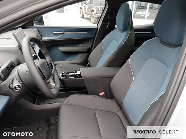 Volvo EX30 - 11