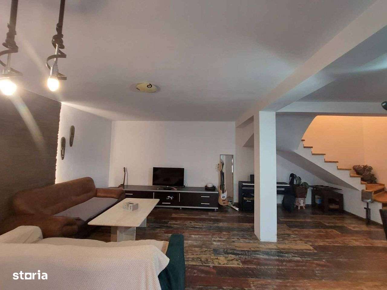 Casa tip duplex cu 3 camere si 3 bai, Selimbar-3