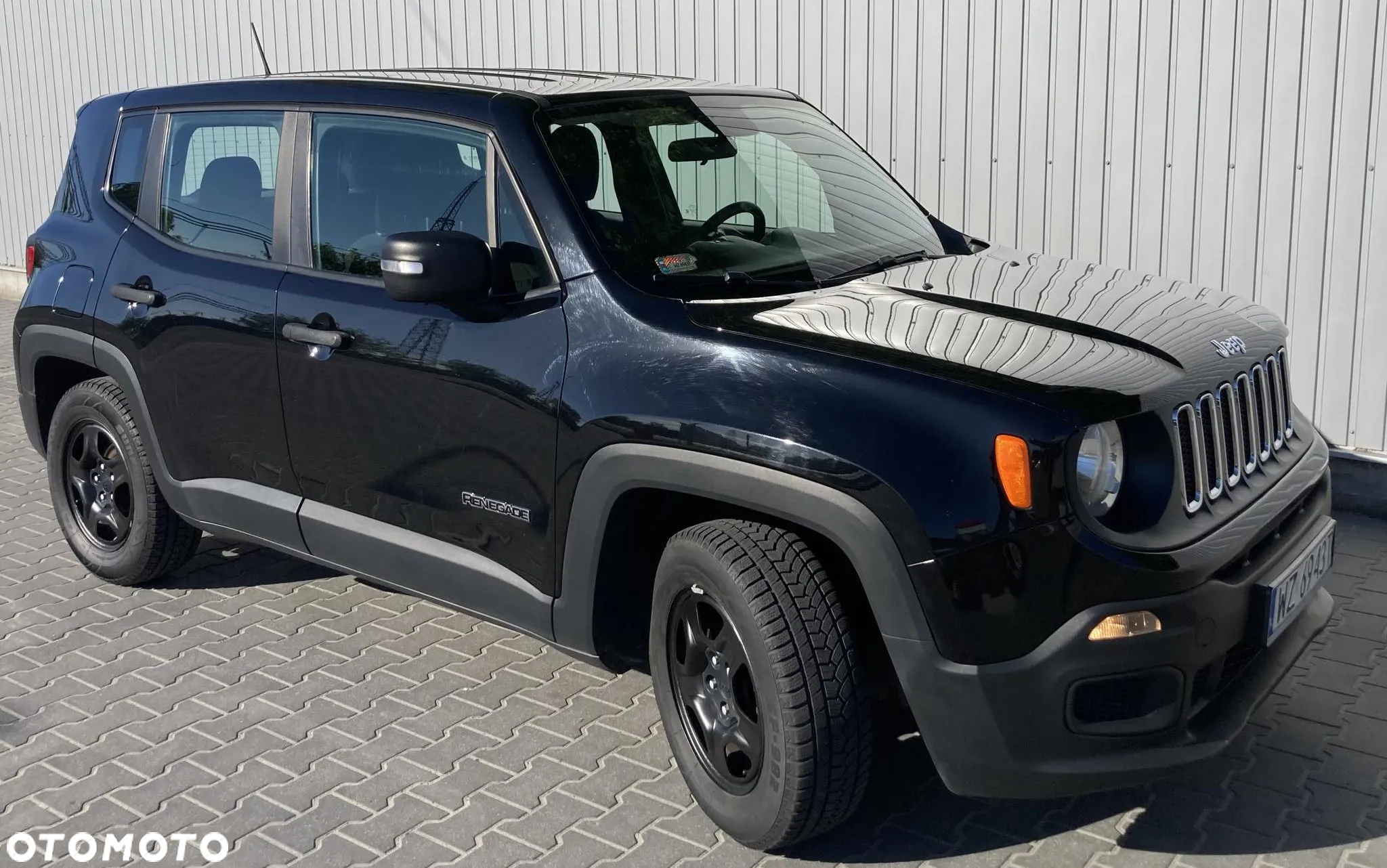 Jeep Renegade 1.6 E-TorQ Sport FWD - 4