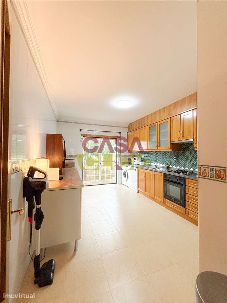 Apartamento T3 Venda em Abrantes (São Vicente e São João) e Alferrared-23