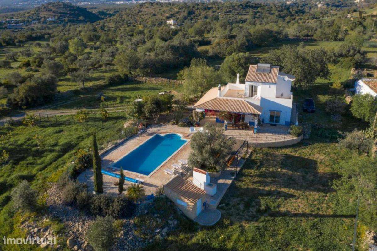 Casa com 3 quartos - localizado em Faro - Grande imagem: 2/10