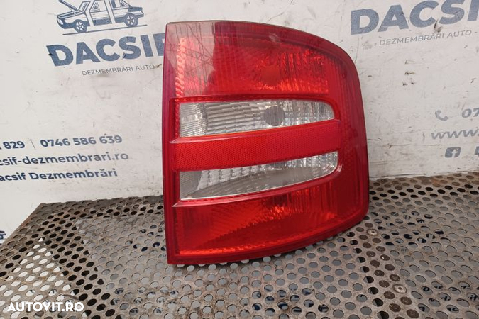 Lampa stop dreapta pe aripa Skoda Fabia 6Y  [din 1999 pana  2004] seria Combi wagon 5-usi 1.9 TDI M - 2