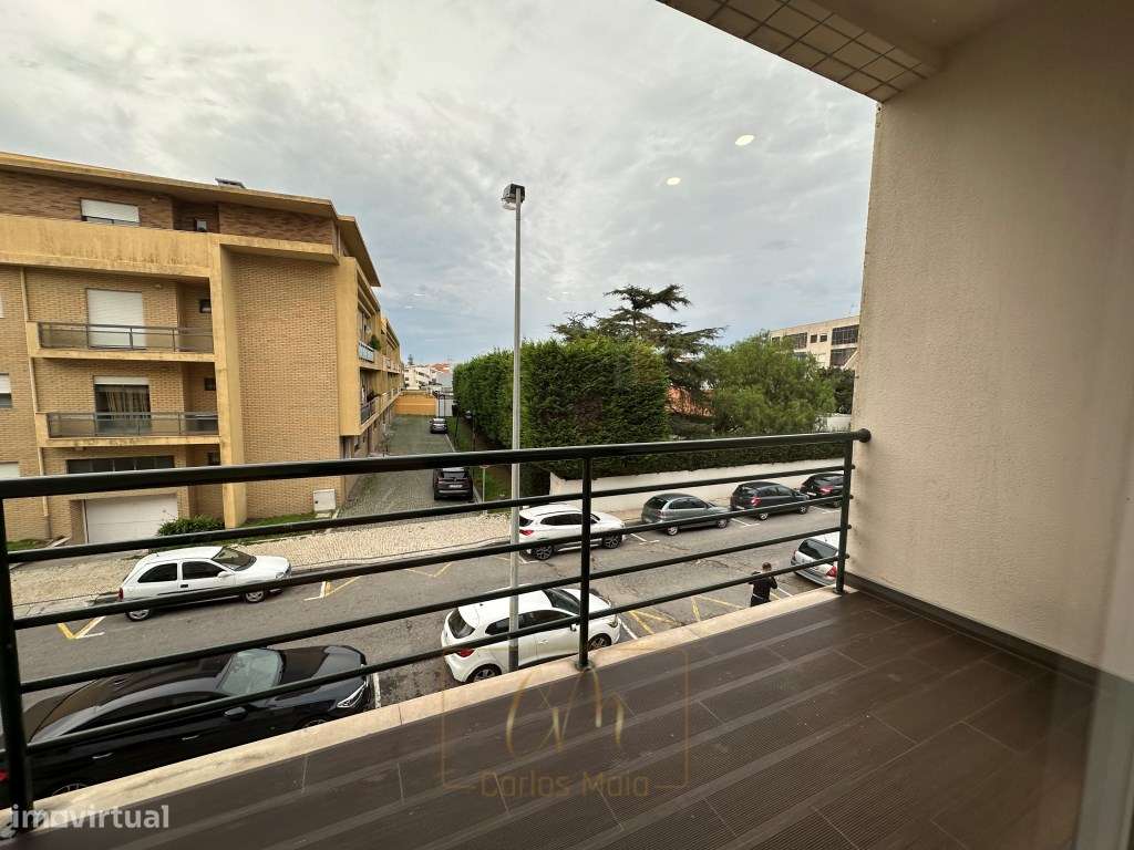 Apartamento T3 c/lugar de garagem-6