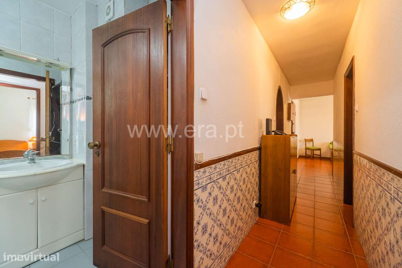 Apartamento T3 - Olivais-26