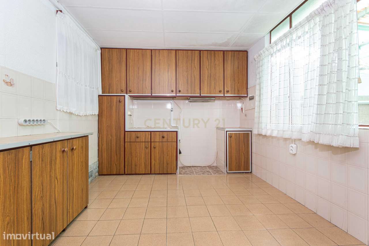 Moradia T3+2 em Casais Novos – Alenquer-14