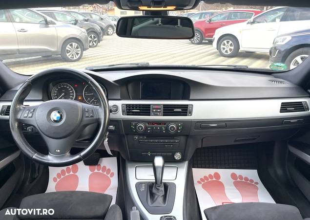 BMW Seria 3 320d Touring Sport-Aut. - 9