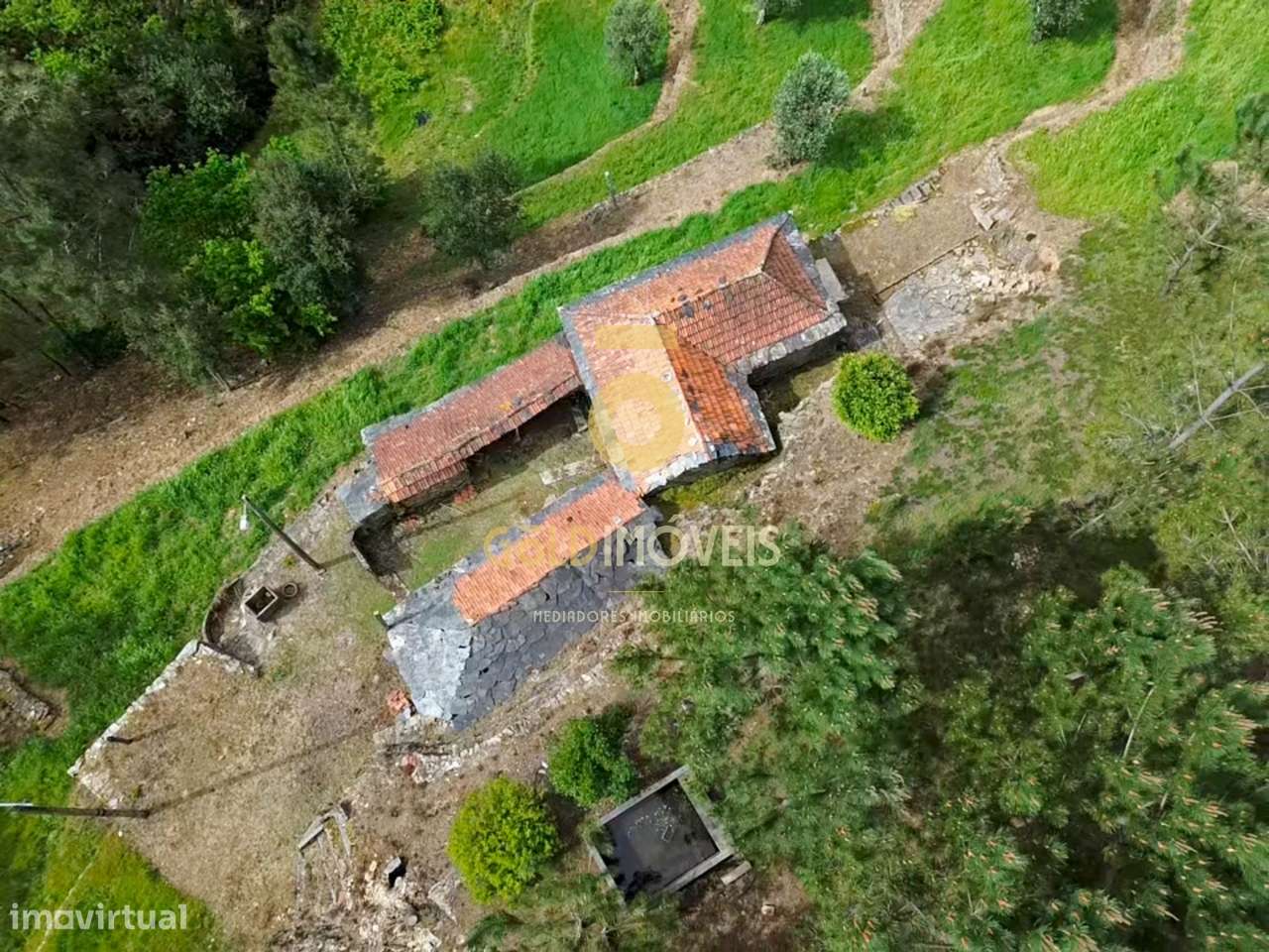 Moradia Devoluta T2 Venda em Real,Castelo de Paiva - Grande imagem: 4/29