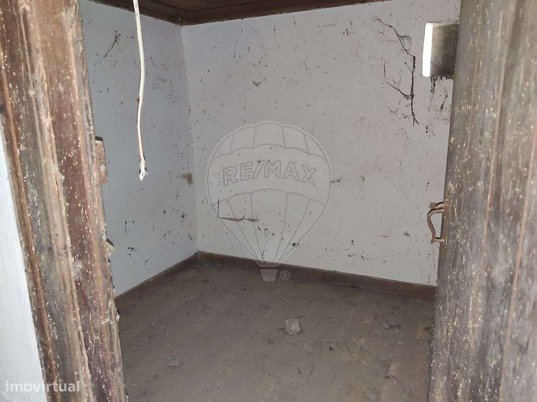 Moradia T3 para venda-8