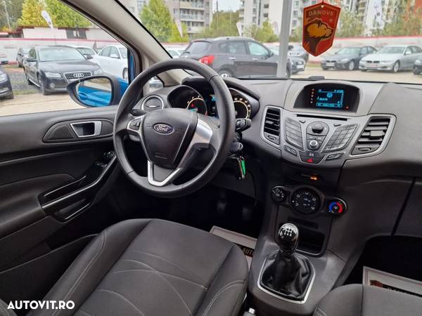 Ford Fiesta 1.25i Ambiente - 17