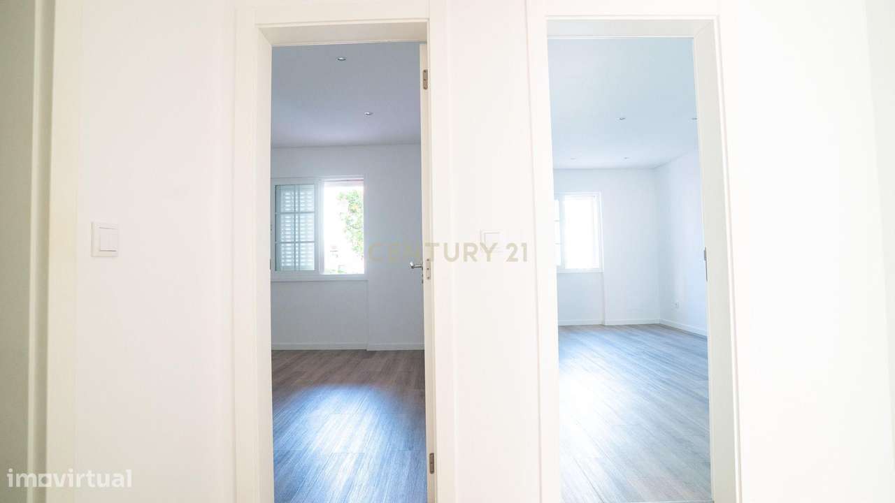 Apartamento T2 com terraço para arrendamento. - Grande imagem: 5/29