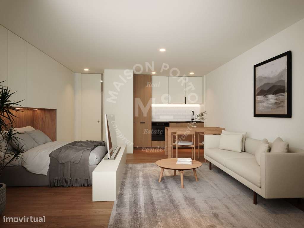 Apartamento T0 +1 com Pátio, Lugar de Estacionamento e Arrumos, pró... - Grande imagem: 3/11