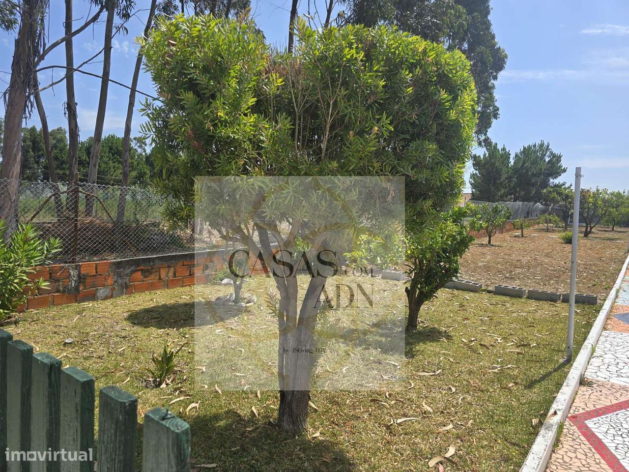 Moradia T3 situada no Paço - Esgueira-26