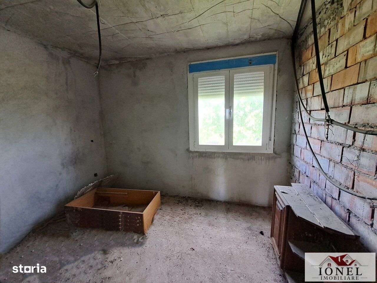 Casa semifinisata in Teius - Imagine principală: 5/9