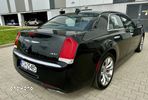 Chrysler 300 - 8