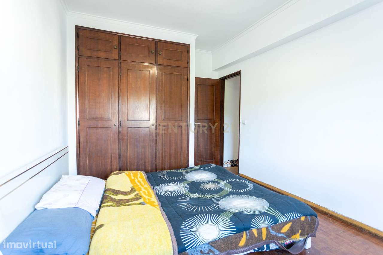 Apart. T2 com 96 m2 na Póvoa de Santo Adrião – Alameda Fernando Namora-6