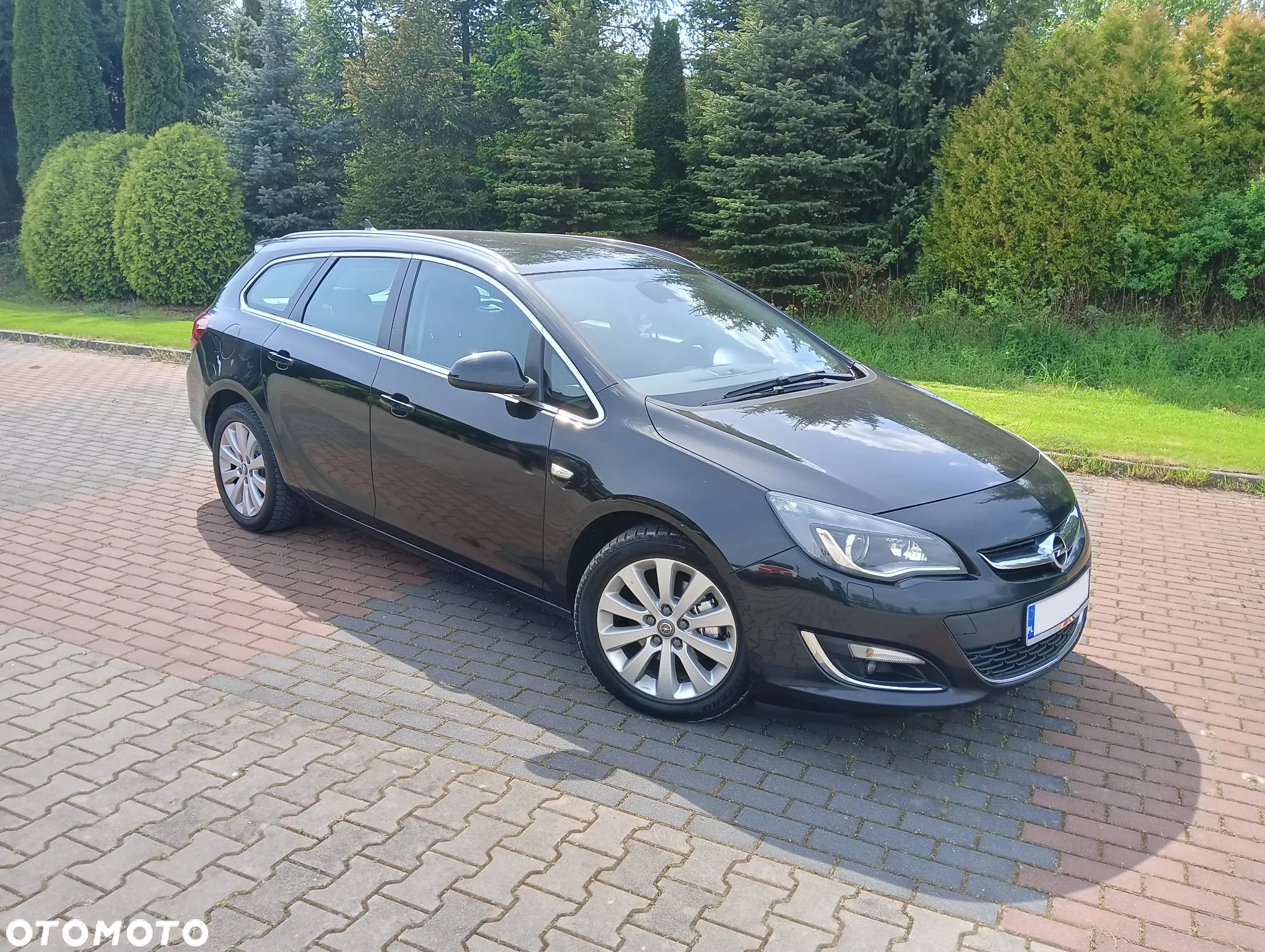 Opel Astra IV 1.6 CDTI Cosmo - 17