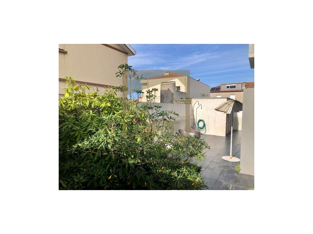 Moradia V4 em Gaveto em Moledo, Caminha - Grande imagem: 4/16