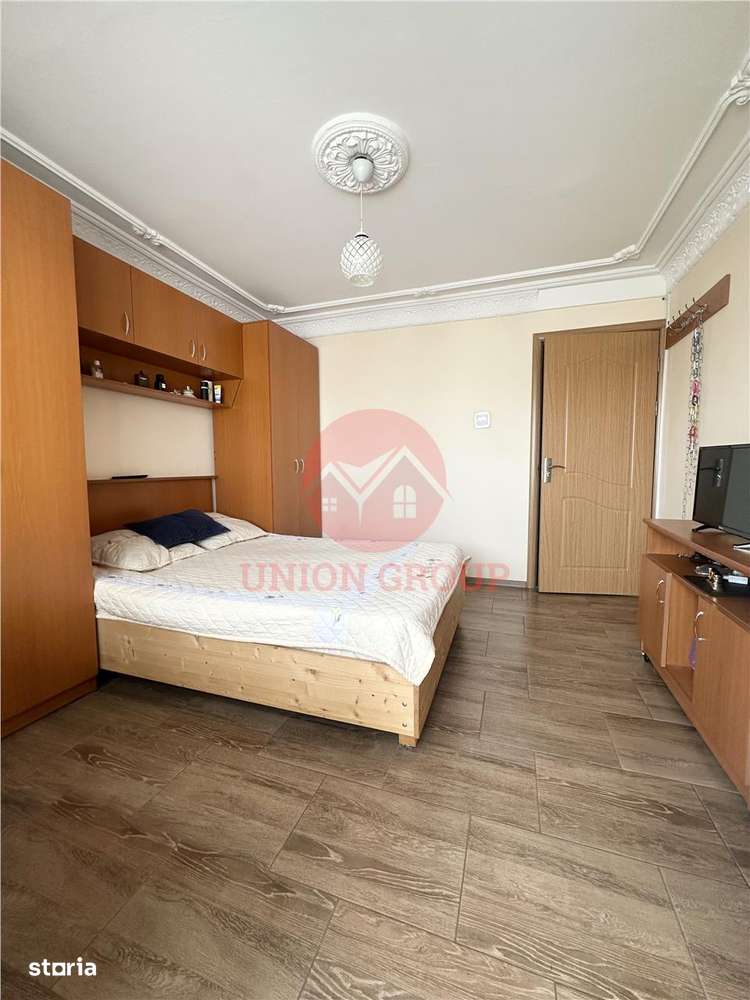 Apartament 3 Camere Decomandat, Etaj Intermediar, zona Km 4-5 - Imagine principală: 2/20