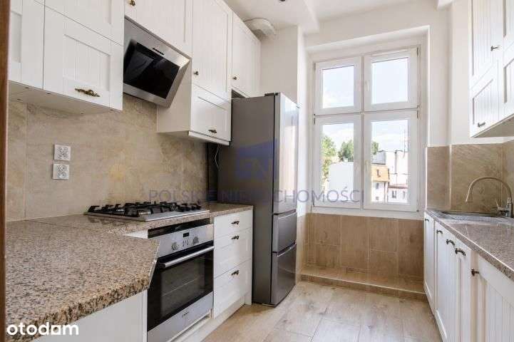 Śródmieście | 92m2 | 4 pokoje | Balkon-1