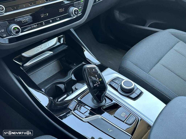 BMW X3 18 d sDrive Advantage Auto - 15