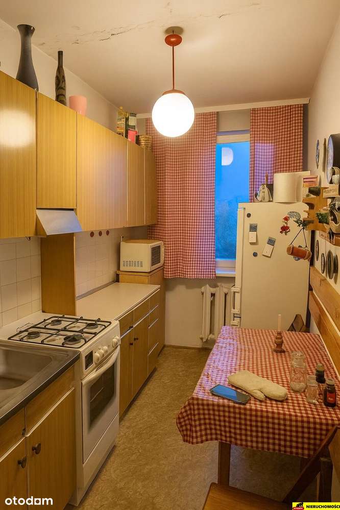 DO REMONTU mieszkanie 54m2 3 pokoje + DWIE PIWNICE - Pełny obrazek: 4/6