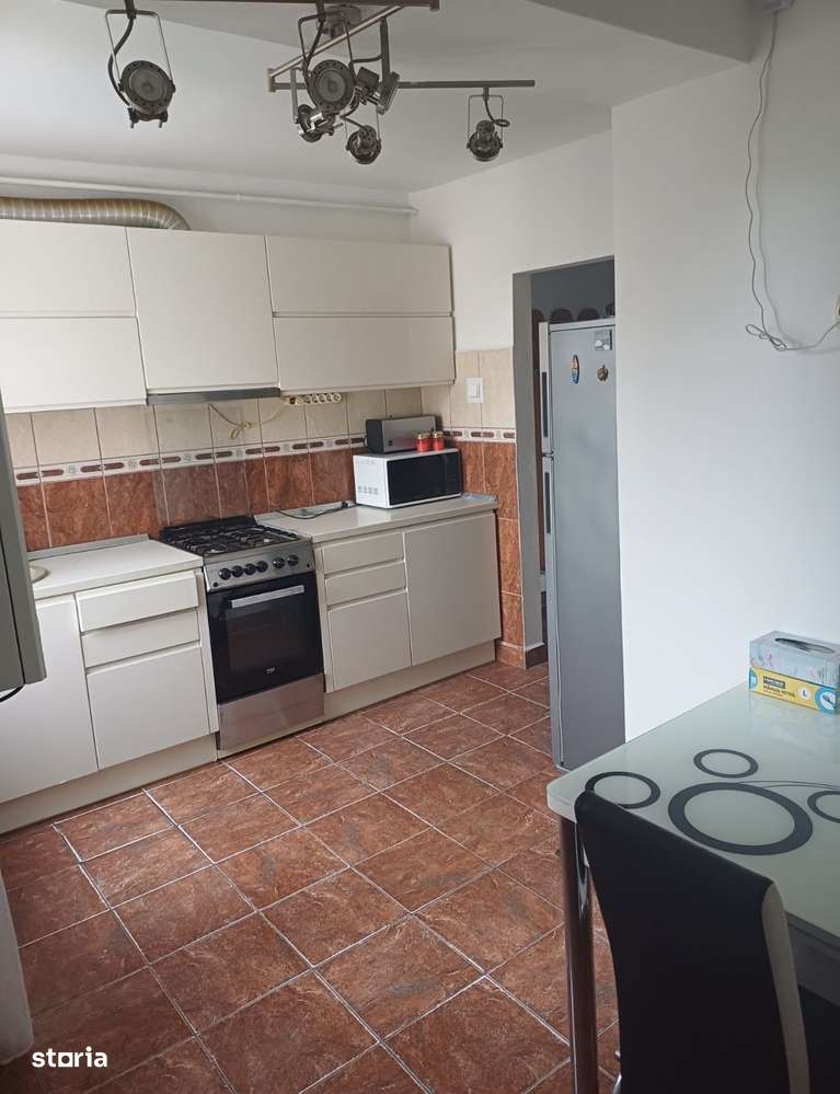 Gării, etaj 4/4, preț 100 000 euro negociabil - Imagine principală: 5/5