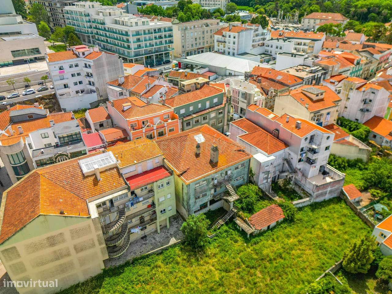 Apartamento T3 no centro das Caldas da Rainha-38