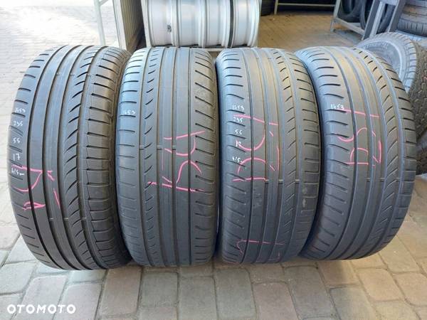 235/55R17 1453 DUNLOP SPORTMAXX TT. 5mm - 1