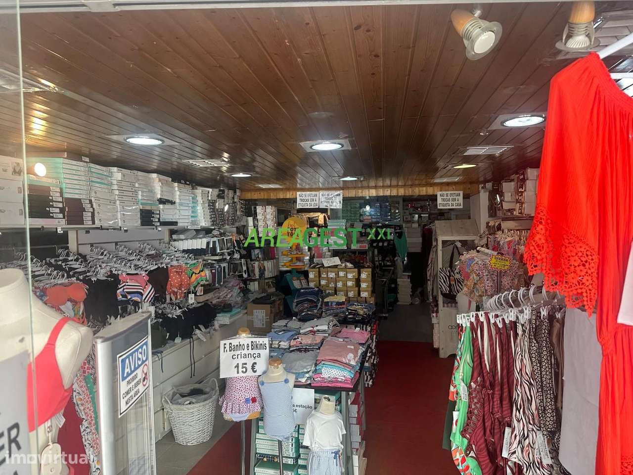 Loja com rendimento no Centro de Vila Franca de Xira - Grande imagem: 2/16