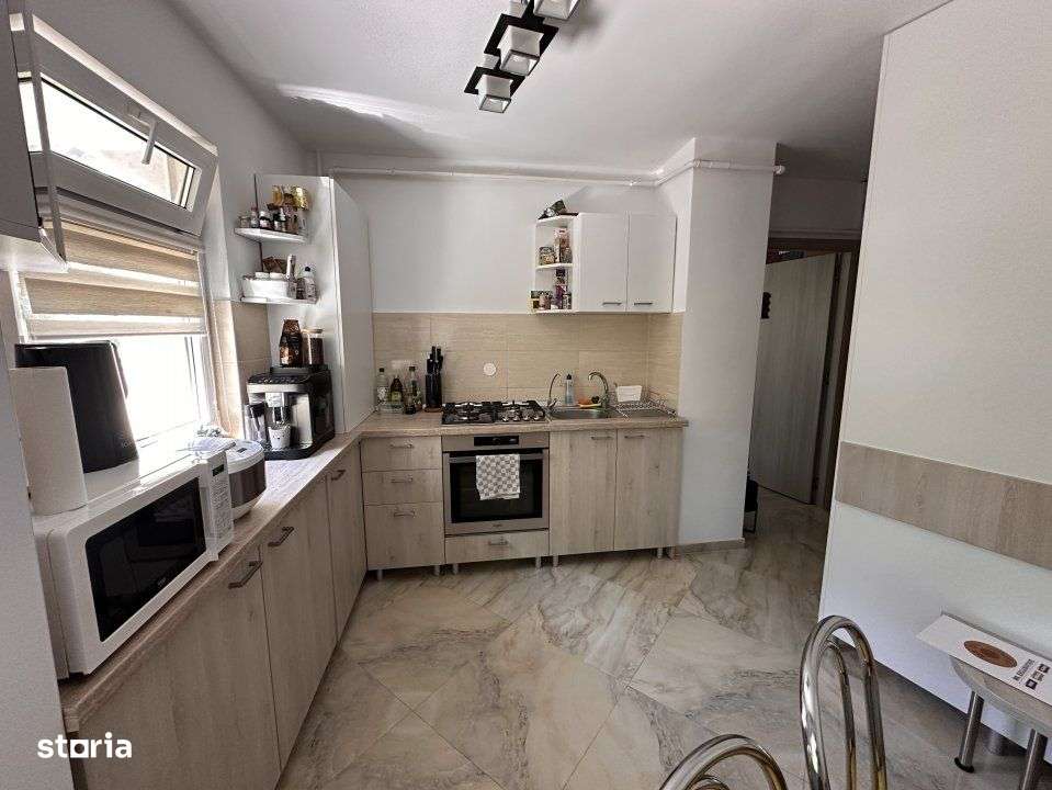 Oportunitate excelenta in  Grigorescu-apartament 2 camere,2 balcoane,d-4