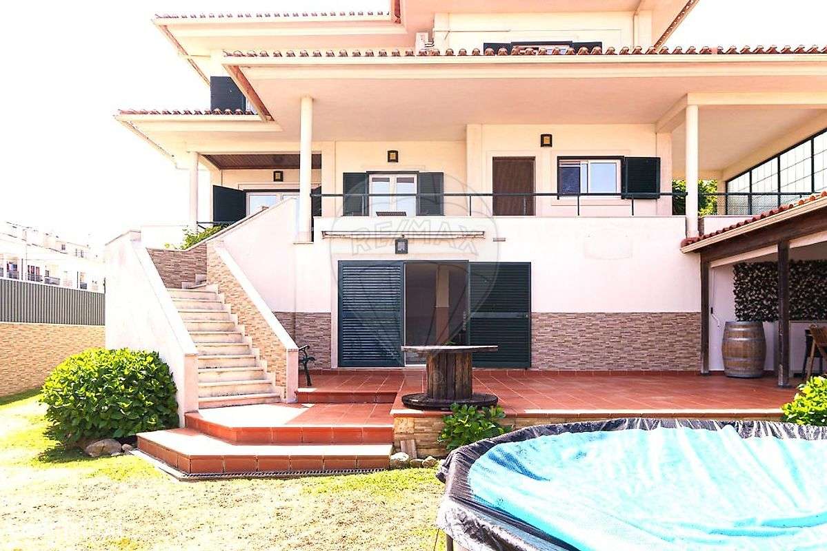 Moradia T4 para venda-29