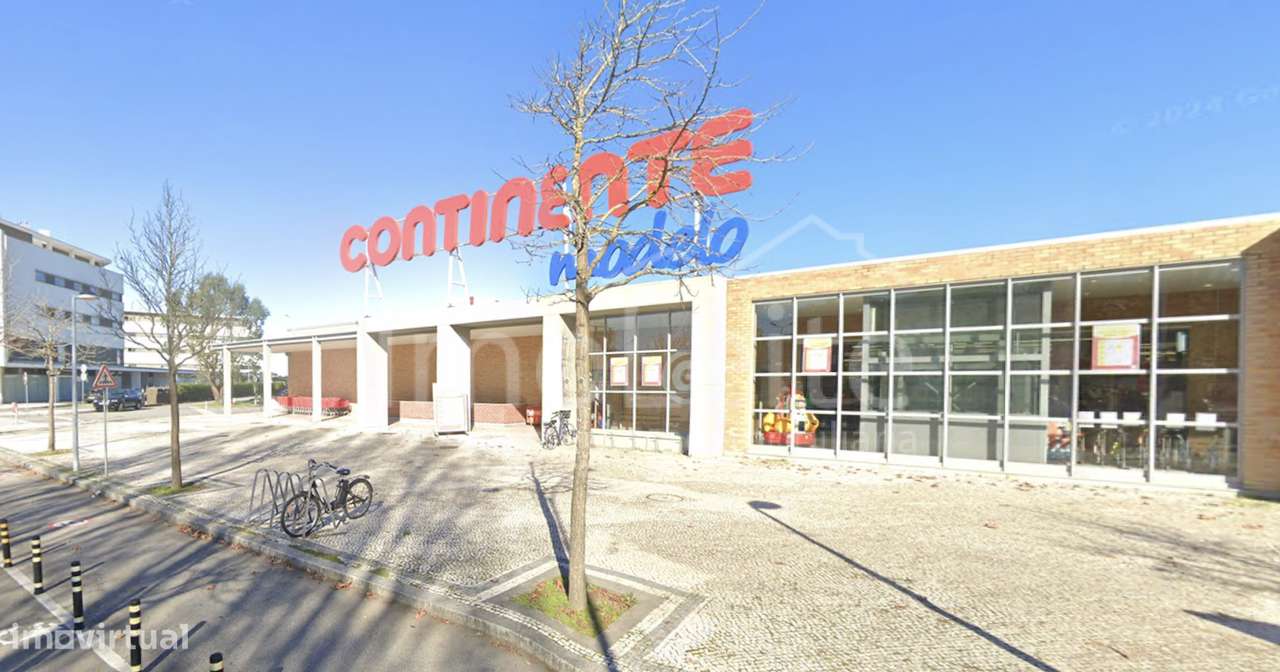 Lote Póvoa de Varzim junto ao Continente - Grande imagem: 1/6