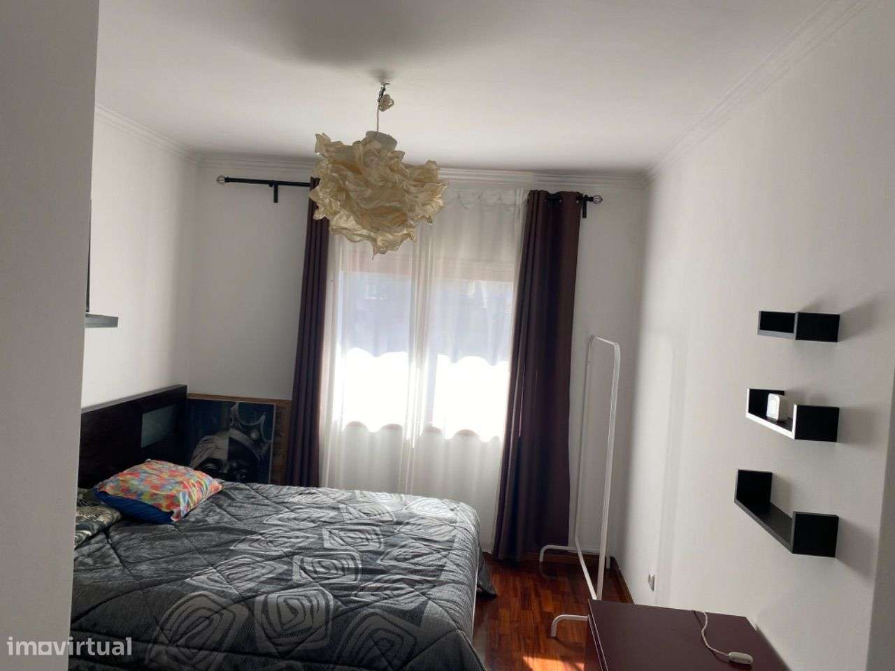 Apartamento T1 para Arrendar no Porto – Mobilado, Terraço Amplo - Grande imagem: 5/8