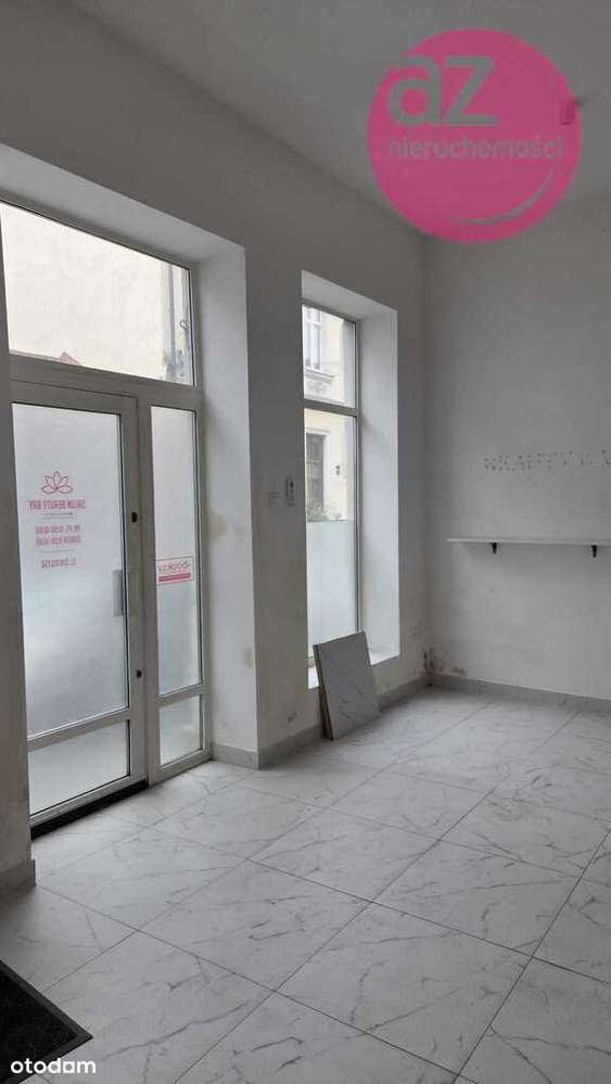 Lokal handlowo - usługowy  w centrum Nowego Sącza-6