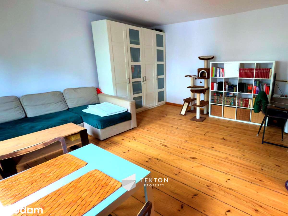 Przytulna kawalerka w sercu Jeżyc - Pełny obrazek: 2/6