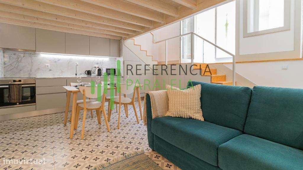 Duplex mezzanine no coraçao do Porto com terraço, perto do Sé-13