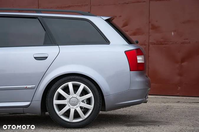 Audi A4 Avant 2.0 - 4