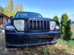 Jeep Liberty - 2