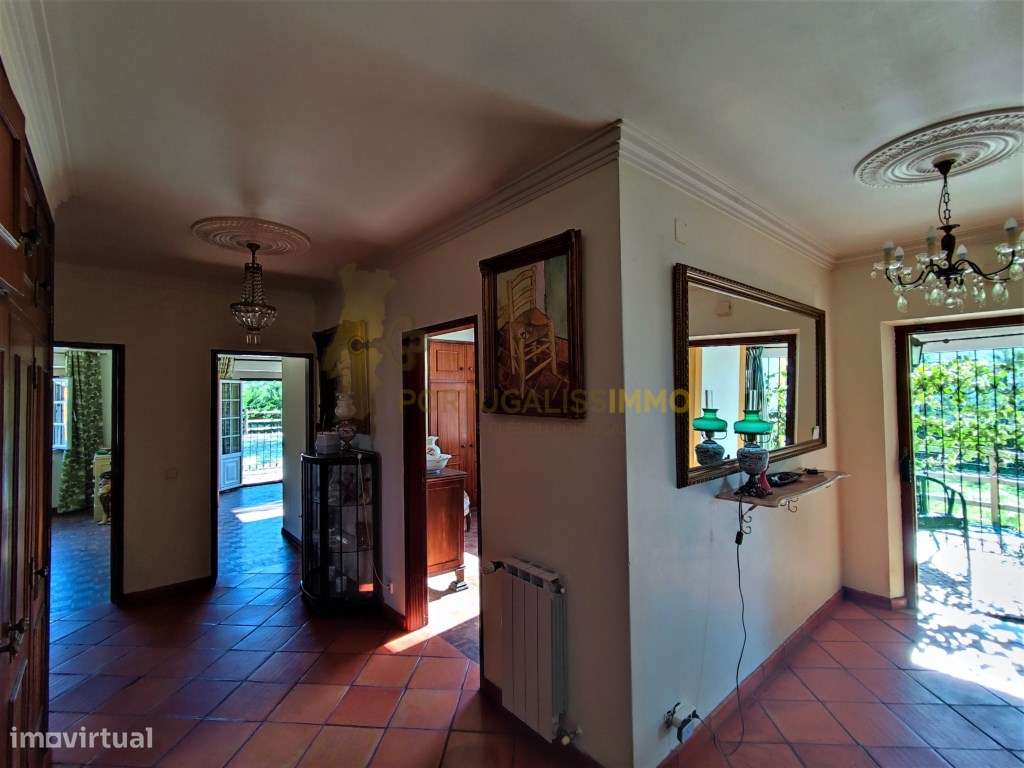 Vende-se: Elegante moradia térrea com anexo e piscina aquecida - Cu... - Grande imagem: 4/54