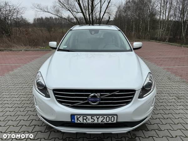 Volvo XC 60 D5 AWD Summum - 6