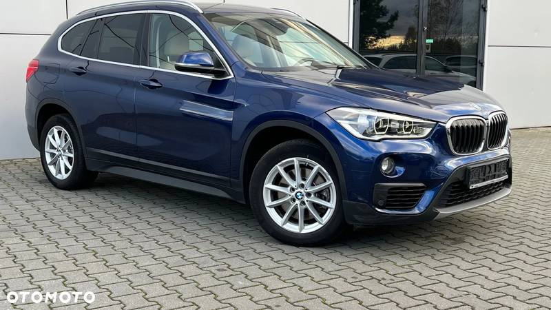 BMW X1 xDrive20d Sport Line - 2