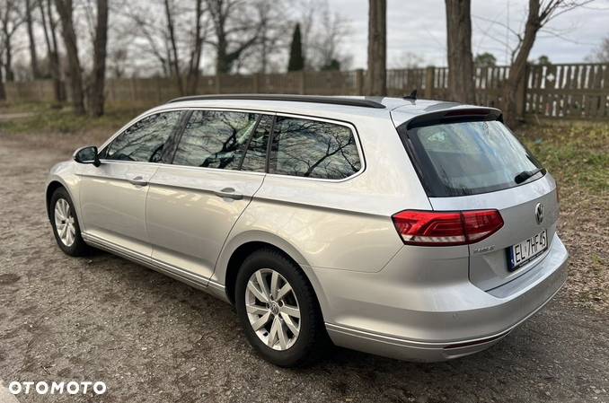 Volkswagen Passat Variant 2.0 TDI SCR DSG Comfortline - 3