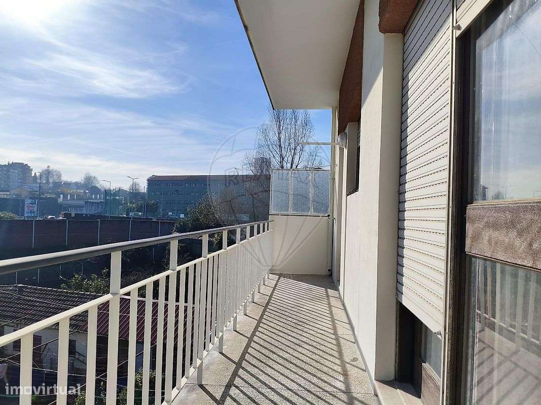 Apartamento T2 para arrendamento - Grande imagem: 2/15