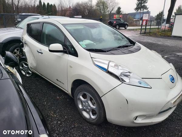 Nissan Leaf - 1