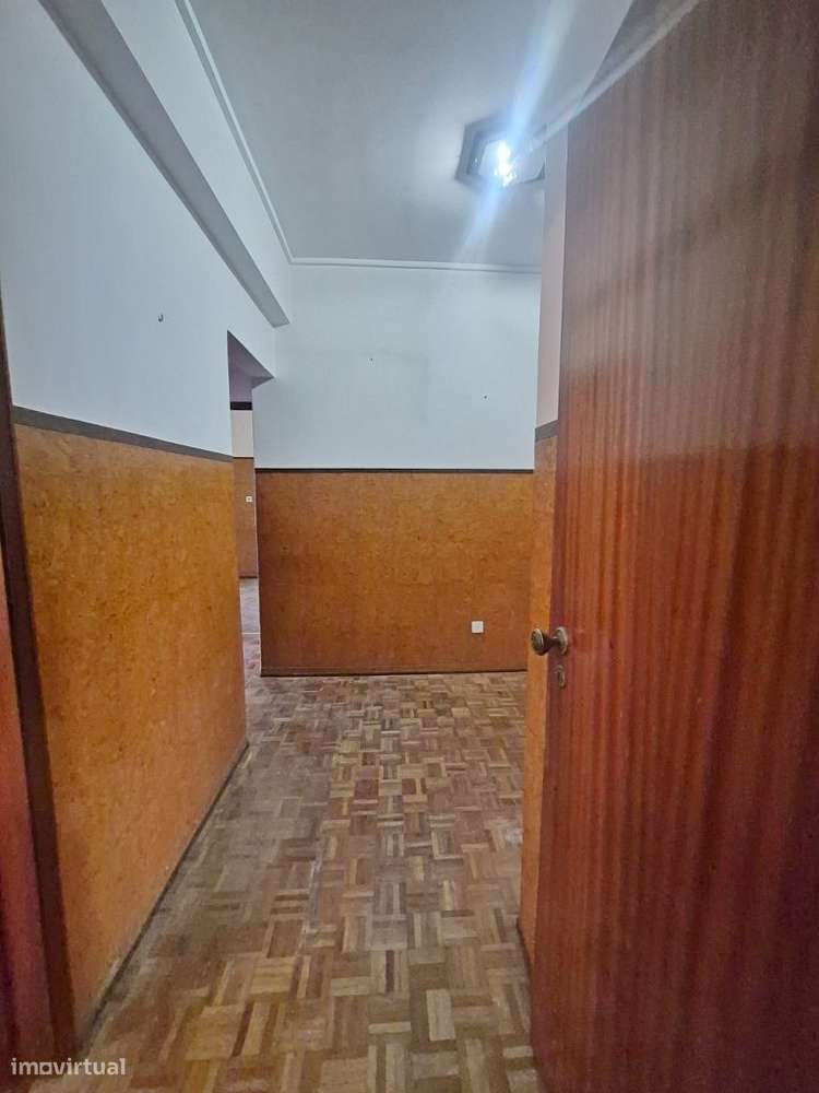 Apartamento T3 Venda em Amora,Seixal-2