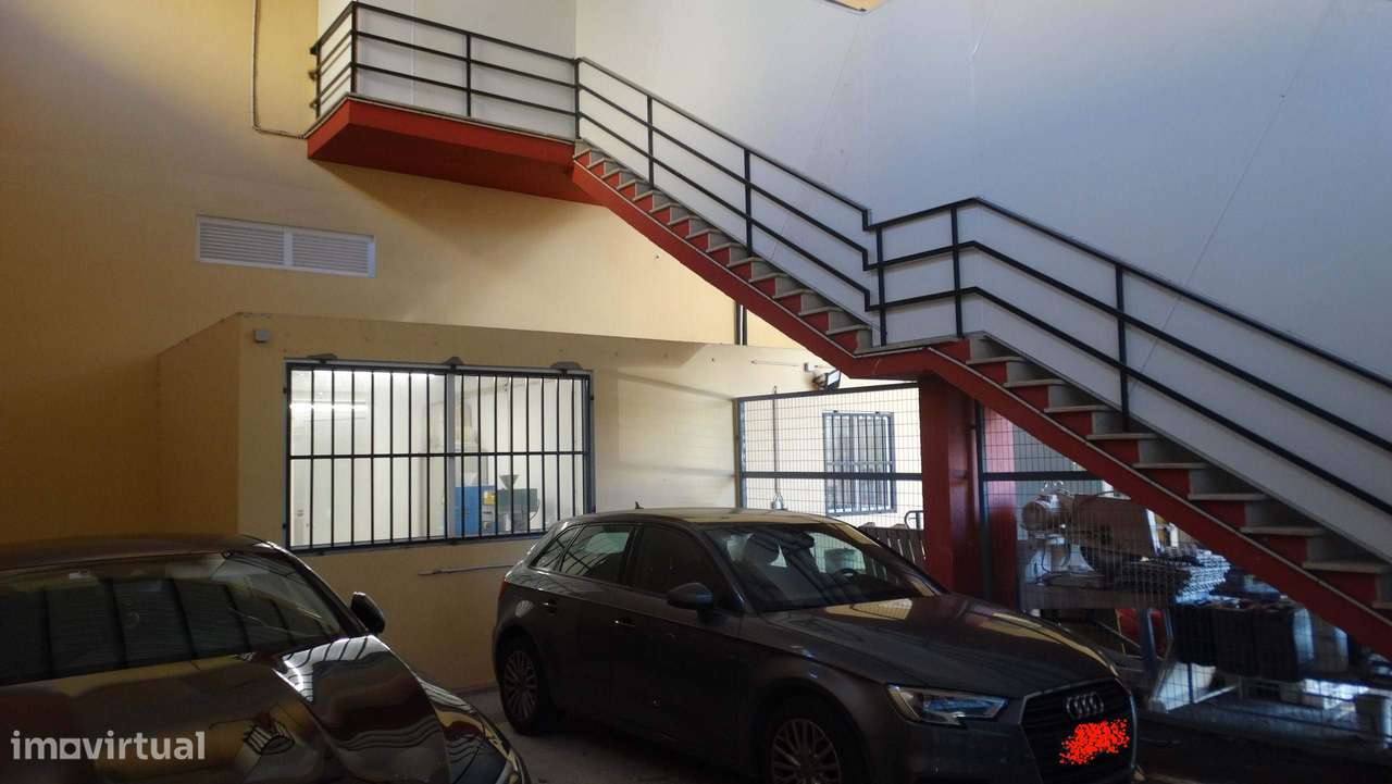 Escritório  Venda em Mina de Água,Amadora-17