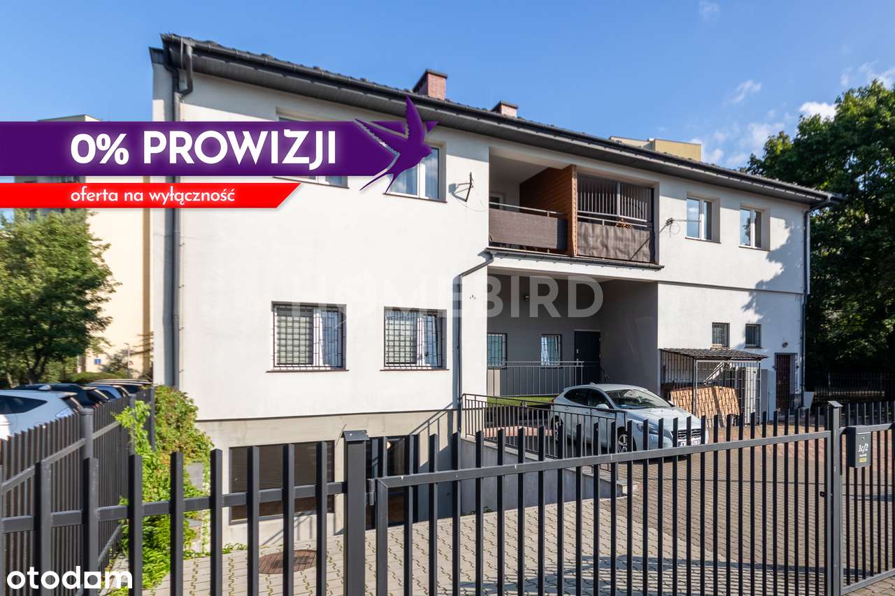 Funkcjonalny lokal usługowy z komfortowym mieszkaniem-0