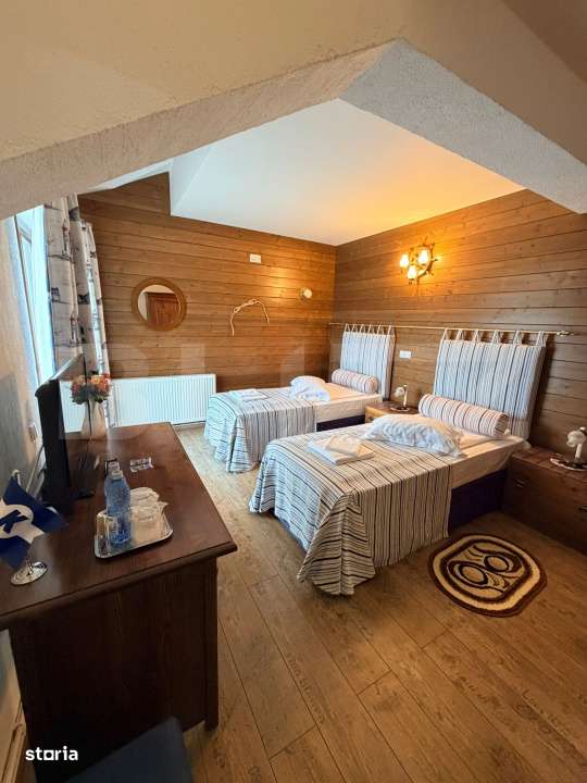 Vila / Pensiune de vanzare in Tohanu Nou – la doar 4 km de Castelul - Imagine principală: 2/19