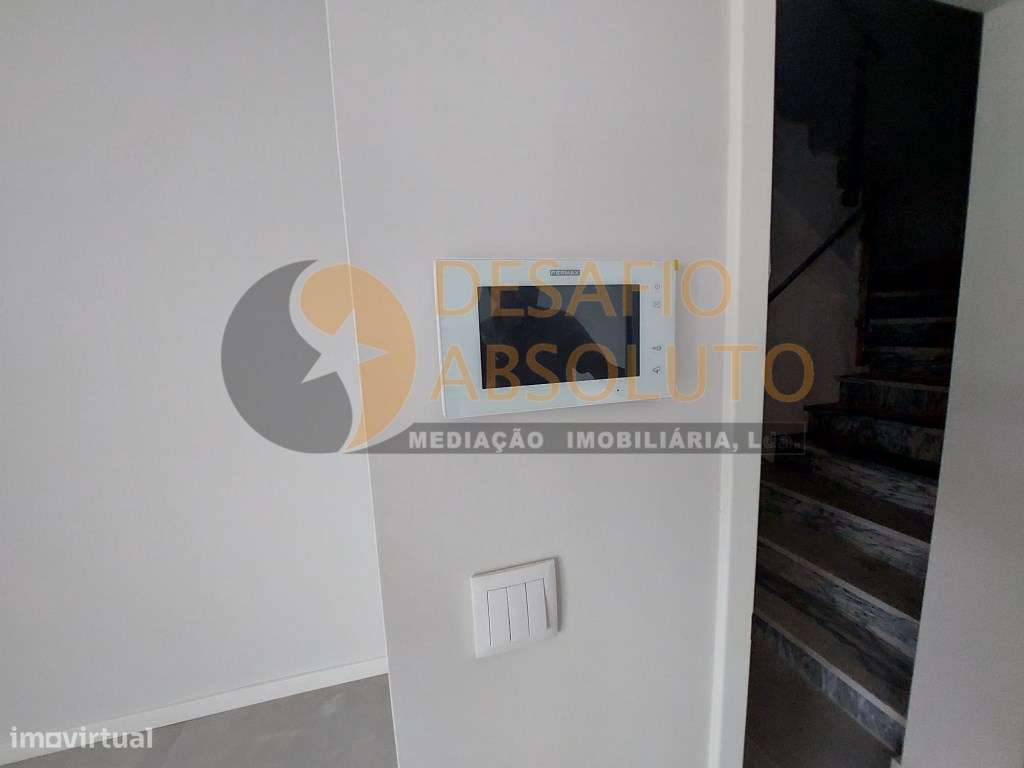 Apartamento T2 c/ varanda. Quinta do Conde - Pinhal do General-24
