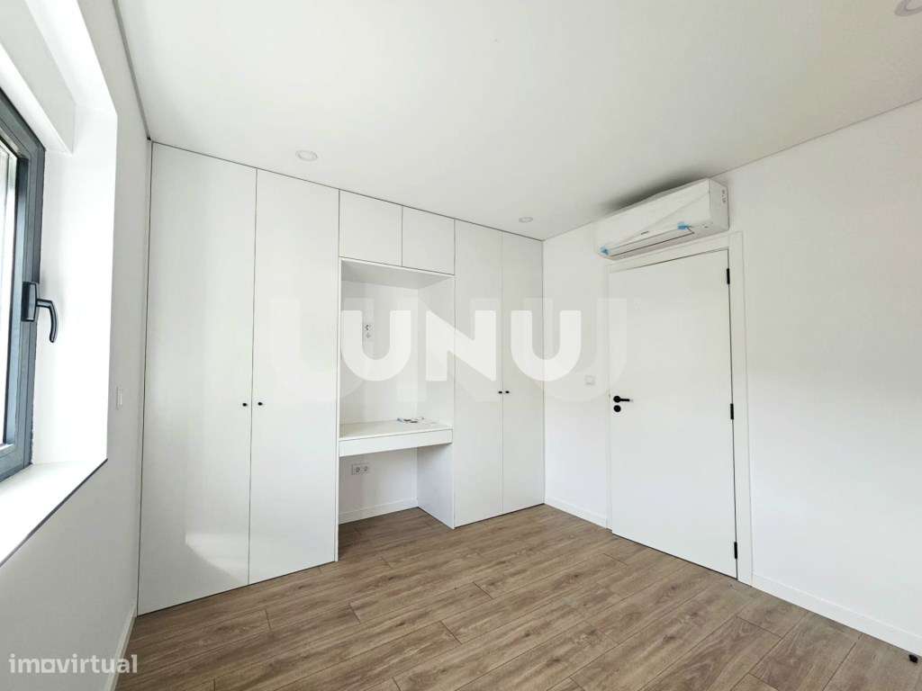 Apartamento T2 - Localização Tranquila-13